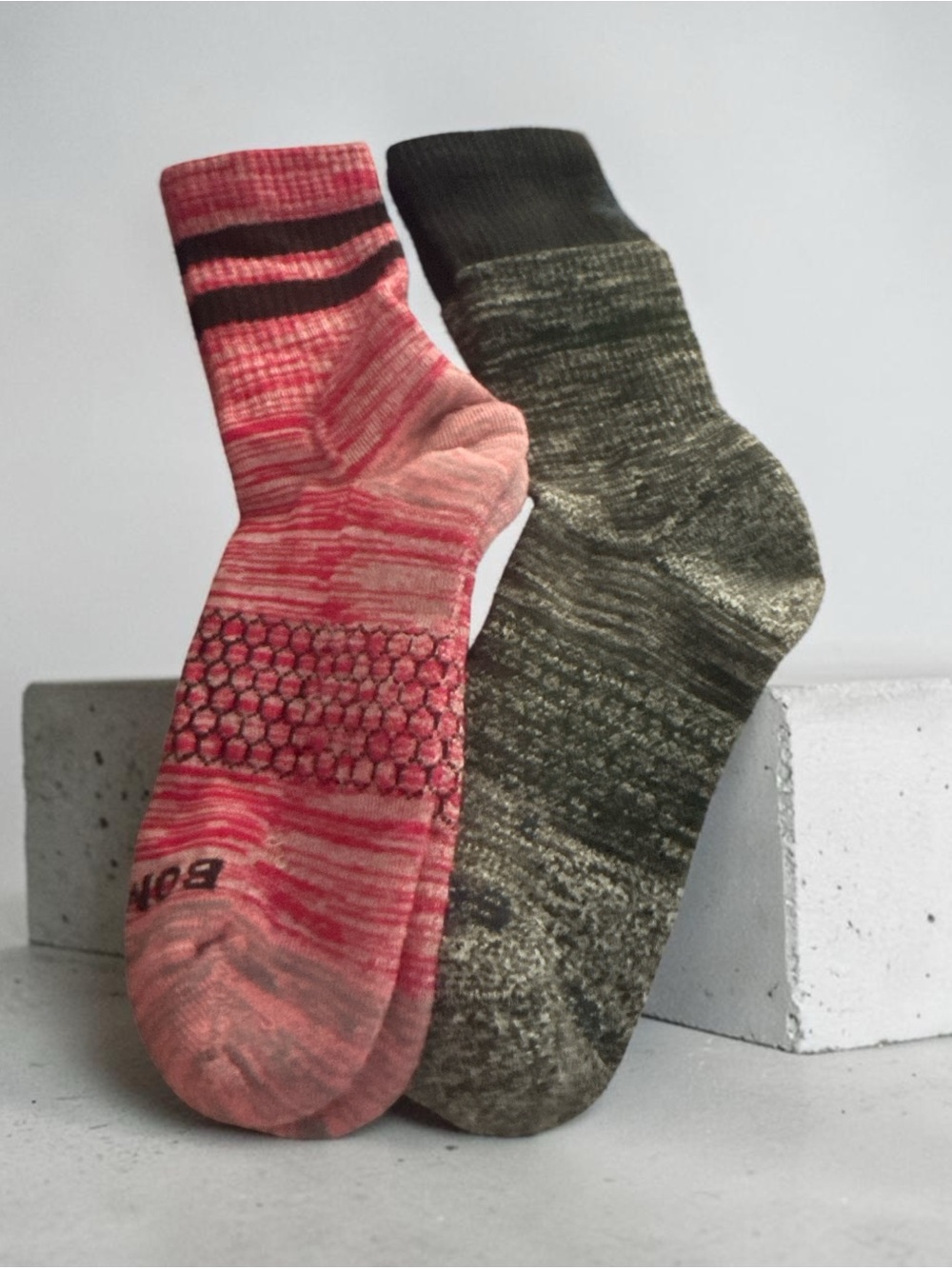 NWOT 2 pr. Bombas Cushioned Crew Socks - Pink & Gray Black